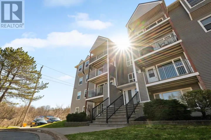 204 51 River Lane, Bedford, Nova Scotia B4A3Y8