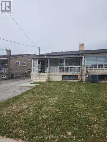 68 LANYARD ROAD, Toronto (Humbermede), Ontario M9M1Y9