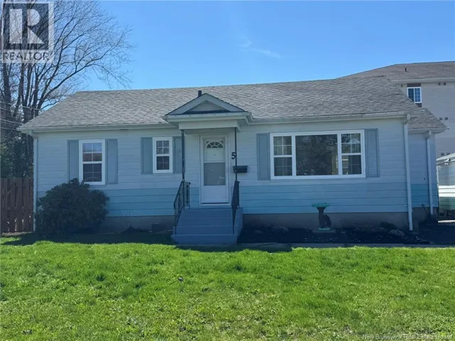 5 Wentworth Drive, Riverview, New Brunswick E1B2T4