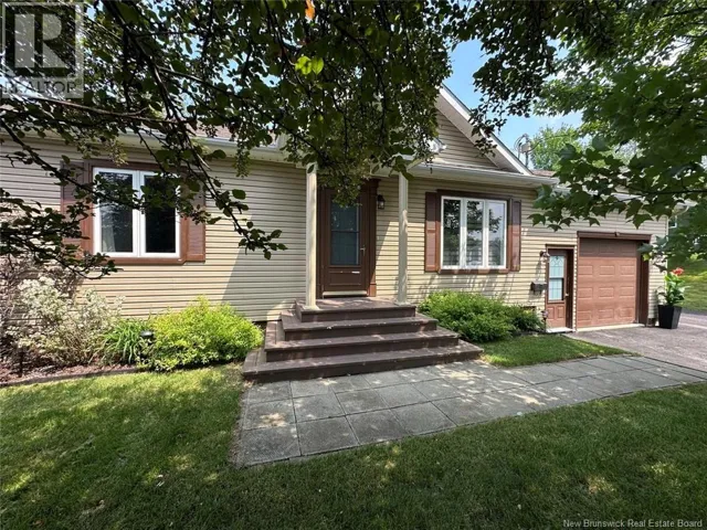 66 Des Prés Street, Edmundston, New Brunswick E3V5A7