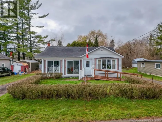 149 Lynn Street, Fredericton, New Brunswick E3A2L2