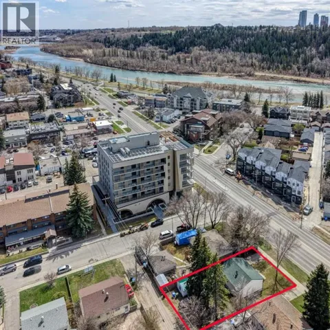 3432 3 Avenue NW, Calgary, Alberta T2N0M3