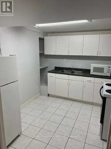 LOWER LEVEL - 1216 SHAMIR CRESCENT, Mississauga (Erindale), Ontario L5C1L1