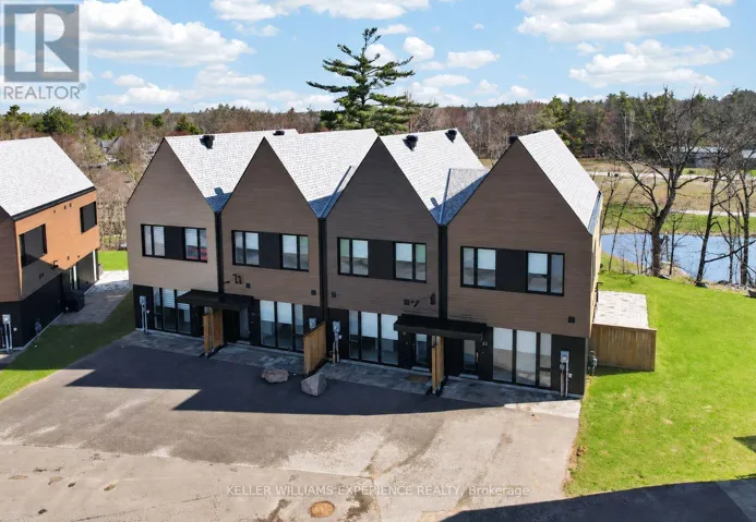 31 ROCKMOUNT CRESCENT, Gravenhurst (Muskoka (S)), Ontario P1P0A6