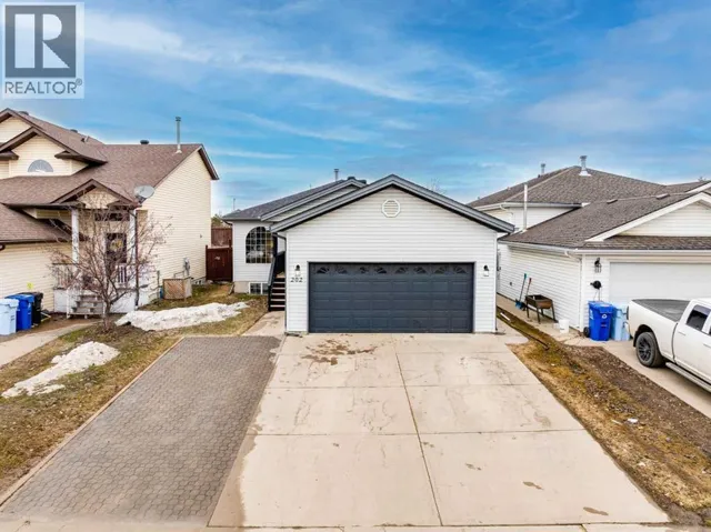 202 Laffont Way, Fort McMurray, Alberta T9K2R3