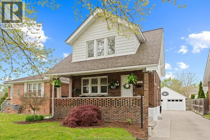 1591 Pillette ROAD, Windsor, Ontario N8Y3C3