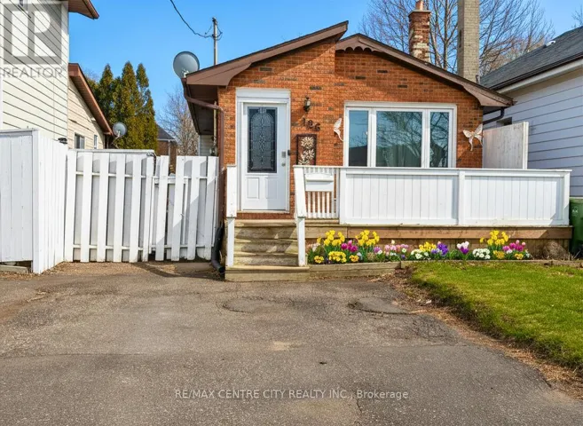 186 CENTRE STREET, St. Thomas, Ontario N5R3A4