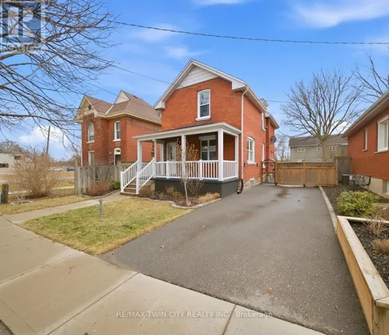 188 GRAND RIVER AVENUE, Brantford, Ontario N3T4X9