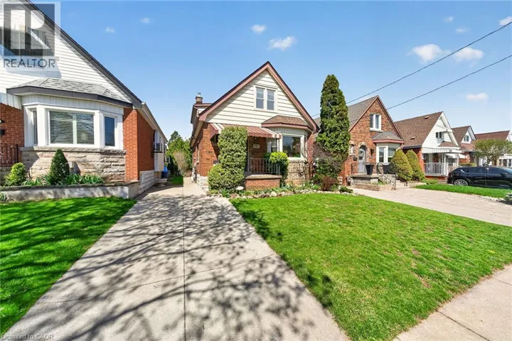 188 WEXFORD Avenue S, Hamilton, Ontario L8K2P2