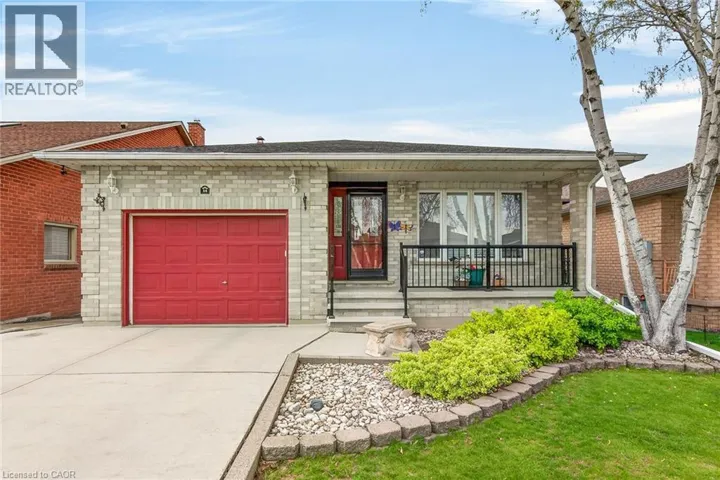 14 PRESIDIO Drive, Hamilton, Ontario L8W3J5