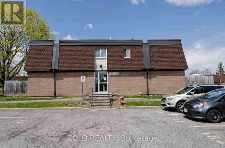 59 - 241 RIDGEPARK PRIVATE, Ottawa, Ontario K2G1H1