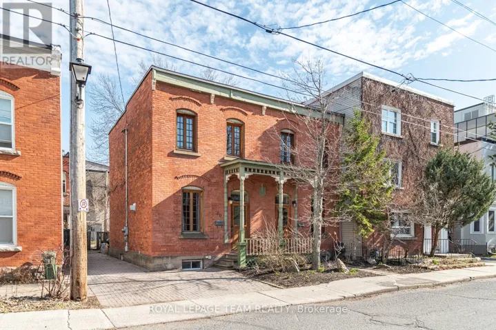 58 ST ANDREW STREET, Ottawa, Ontario K1N5E9