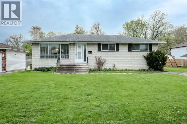 3949 WOODWARD AVENUE, Windsor, Ontario N8W2Z5