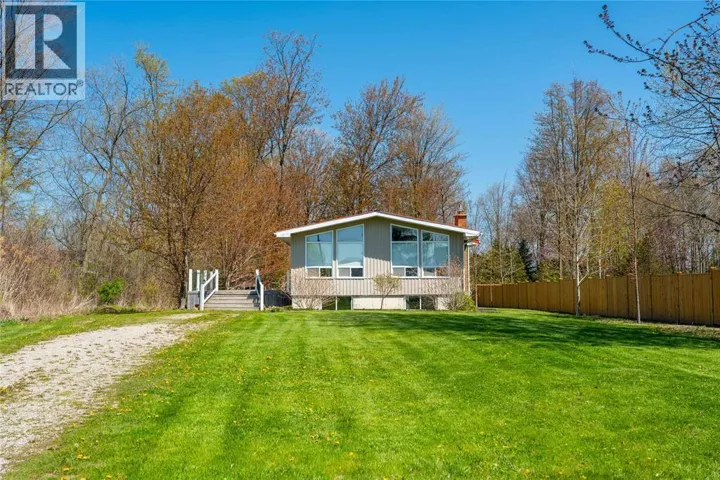4090 COLLINGWOOD STREET, Plympton-Wyoming, Ontario N0N1J6
