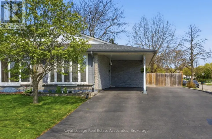 2362 GREENBANK TRAIL, Burlington (Brant Hills), Ontario L7P3S8