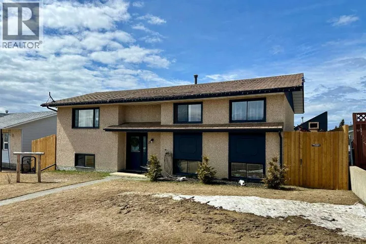 21 Pan Am Street, Swan Hills, Alberta T0G2C0