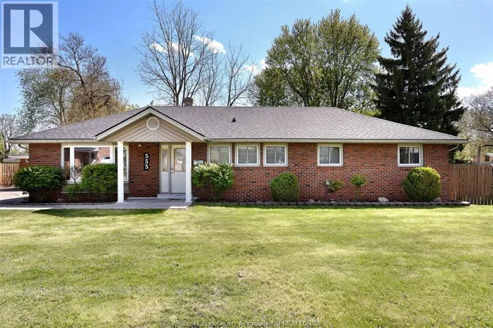 555 RIVER, LaSalle, Ontario N9J1A3