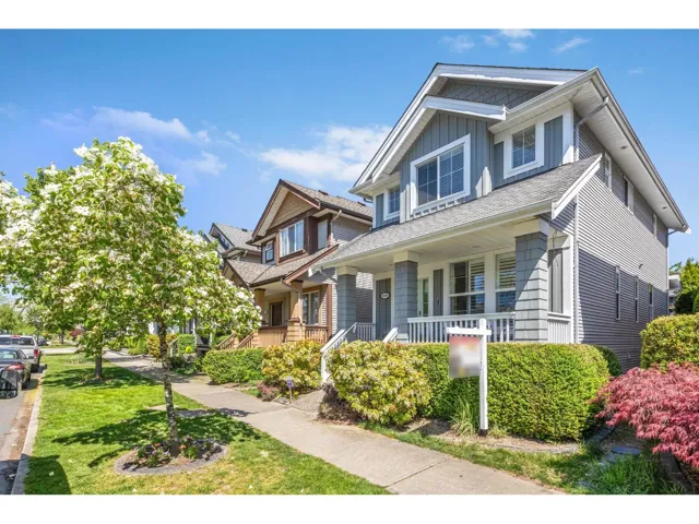 6880 W 190TH STREET, Surrey, British Columbia V4N4P1