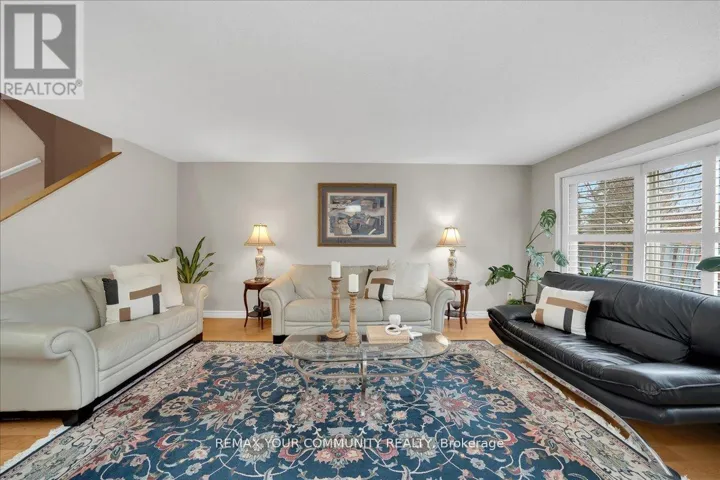 38 GOODLESS COURT, Toronto (Malvern), Ontario M1B1A1