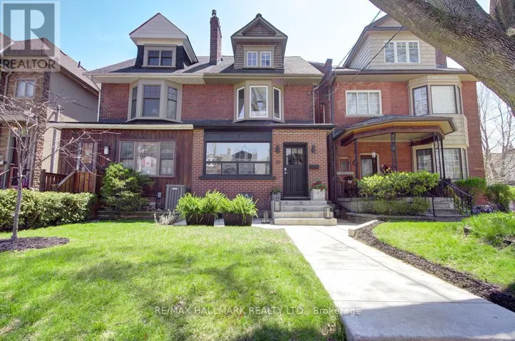 39 DIXON AVENUE, Toronto (The Beaches), Ontario M4L1N4
