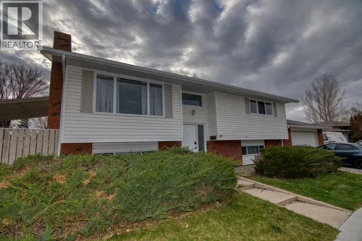 197 Oxford Road W, Lethbridge, Alberta T1K4V6