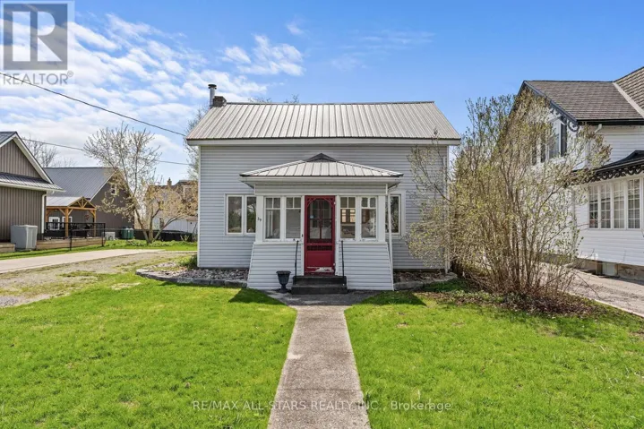 39 FRANCIS STREET W, Kawartha Lakes (Fenelon Falls), Ontario K0M1N0
