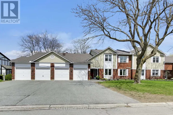 3B HARNESS LANE, Ottawa, Ontario K2M1E1
