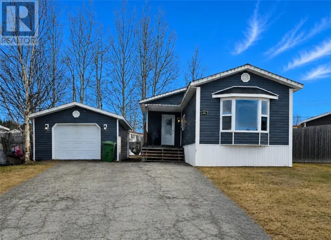 4037 Ashuanipi Crescent, Labrador City, Newfoundland & Labrador A2V2R5