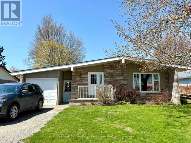 25 THOMAS STREET, South Bruce, Ontario N0G2S0