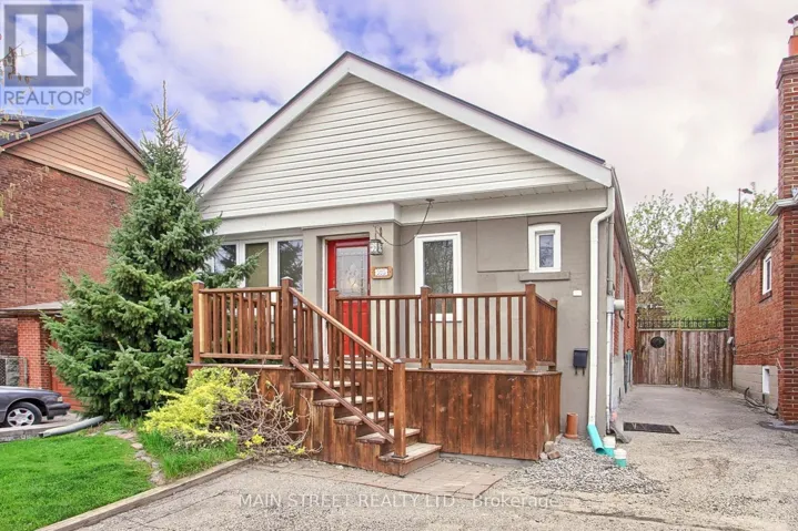 595 NORTHCLIFFE BOULEVARD, Toronto (Oakwood Village), Ontario M6E3L6