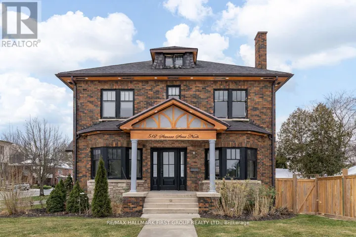 512 SIMCOE STREET N, Oshawa (Central), Ontario L1G4T9