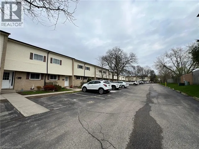 211 VERONICA Drive Unit# A5, Kitchener, Ontario N2A2R8