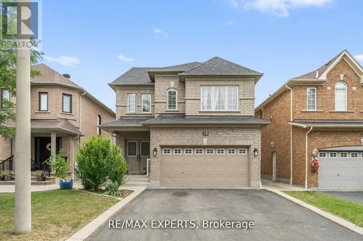 19 MAXIMILLIAN STREET, Vaughan (Vellore Village), Ontario L4H2S6