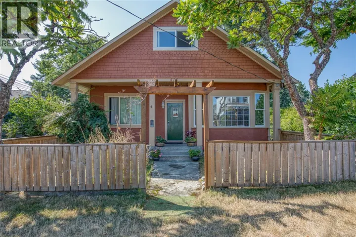 415 Machleary St, Nanaimo, British Columbia V9R2H1