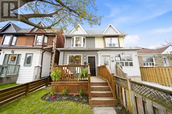 5 NORVAL STREET, Toronto (Rockcliffe-Smythe), Ontario M6N3Z1