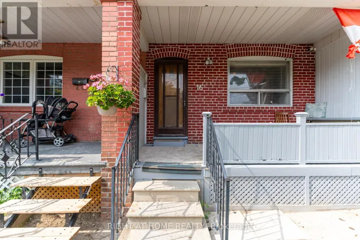 16 PRYOR AVENUE, Toronto (Weston-Pellam Park), Ontario M6N1M4