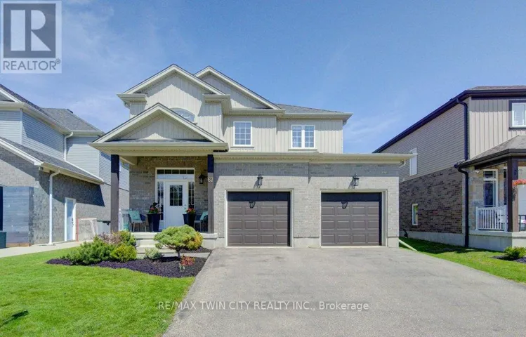 67 THEODORE SCHULER BOULEVARD, Wilmot, Ontario N3A0B9