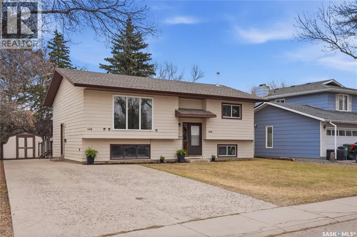 206 & 208 Coppermine CRESCENT, Saskatoon, Saskatchewan S7K4L7