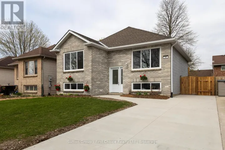 46 MORGAN STREET, Stratford, Ontario N5A7V1