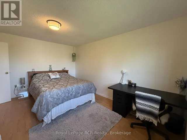 780
