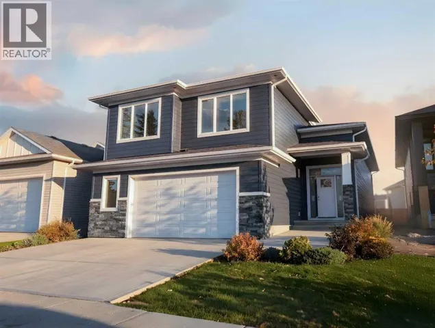 635 Sixmile Crescent S, Lethbridge, Alberta T1K8G4