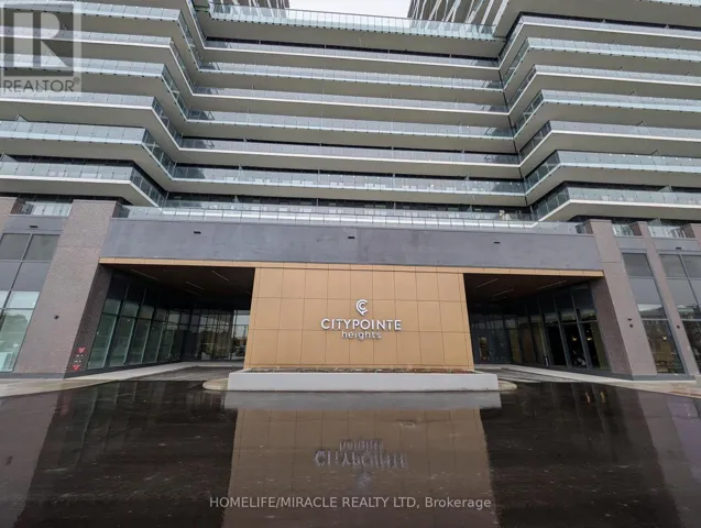 2320 - 15 SKYRIDGE DRIVE, Brampton (Bram East), Ontario L6P4S3