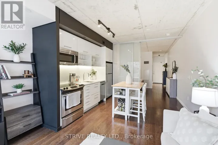 612 - 51 TROLLEY CRESCENT, Toronto (Moss Park), Ontario M5A0E9