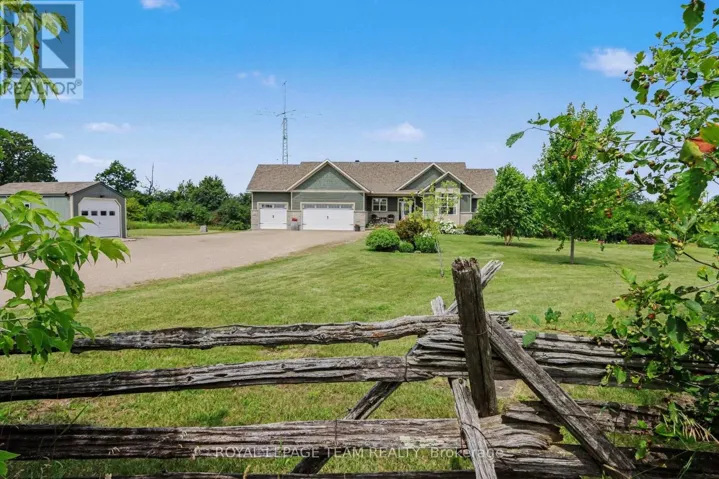 10 OLD KINGSTON ROAD, Rideau Lakes, Ontario K0G1L0