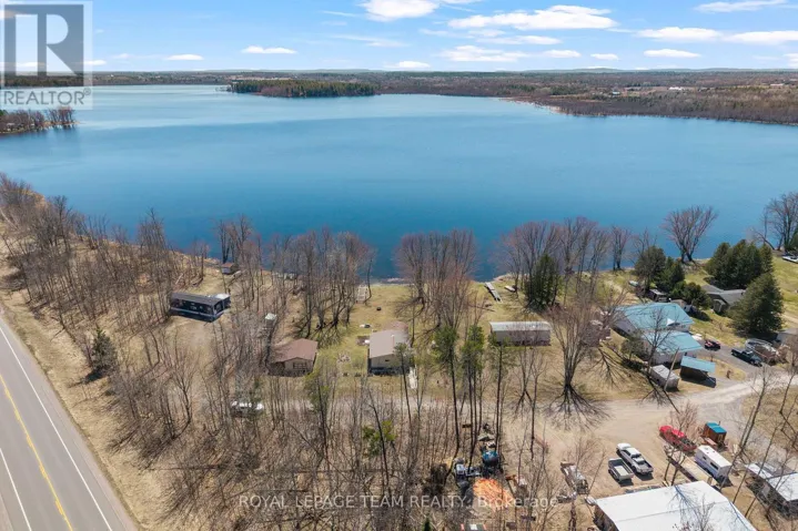 424 HUMMINGBIRD LANE, North Algona Wilberforce, Ontario K0J1T0