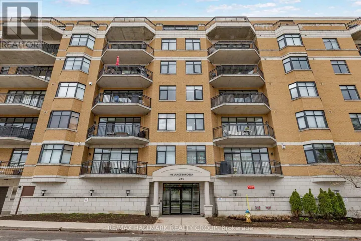 203 - 260 BESSERER STREET, Ottawa, Ontario K1N1J3