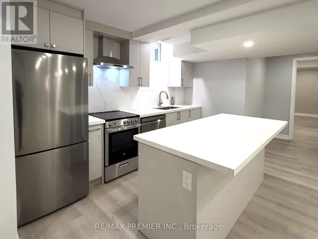 23 BROWNLEE AVENUE, Vaughan (East Woodbridge), Ontario L4L8H4