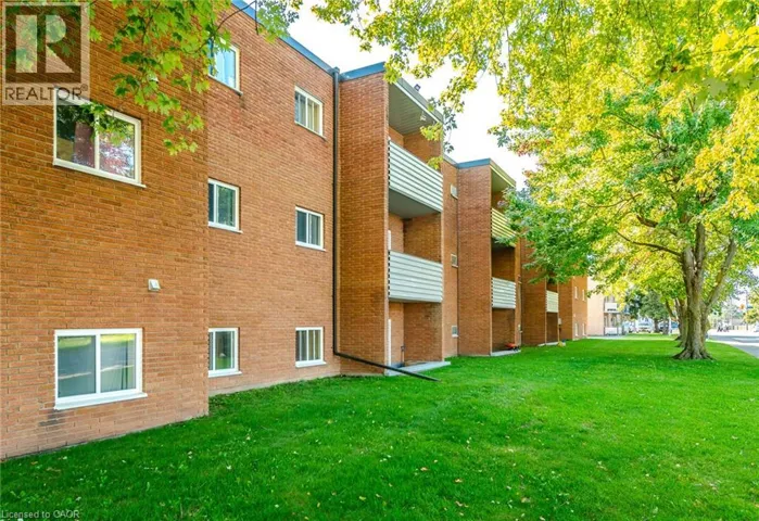 529 ELM Street Unit# 16, Port Colborne, Ontario L3K5W6