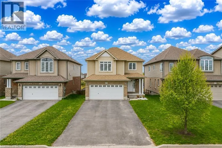 109 ROBERT SIMONE Way, Ayr, Ontario N0B1E0