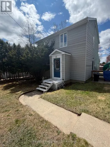 320 EIGHTH STREET, Mattawa, Ontario P0H1V0